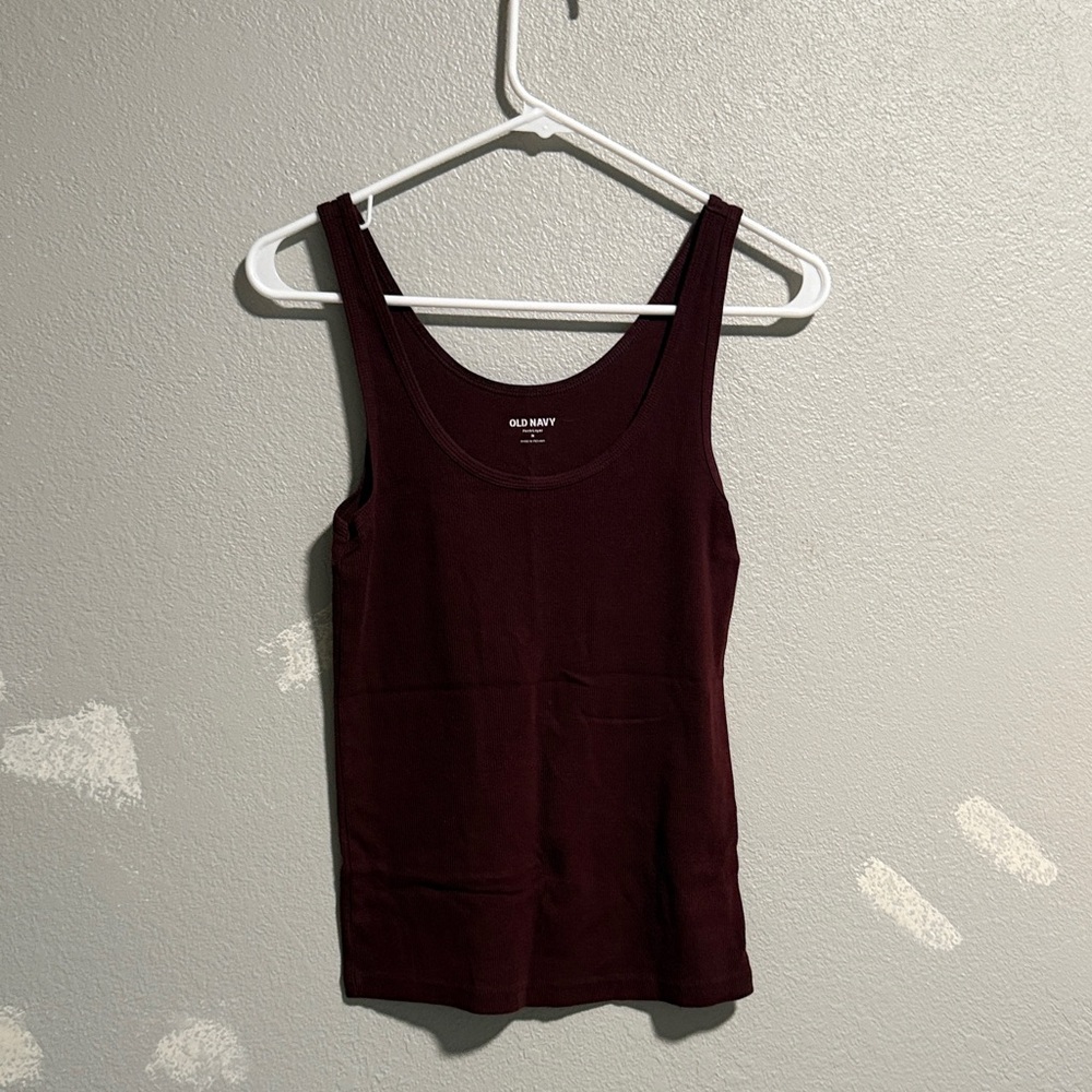 Old Navy Women's Deep Burgundy Tank Top